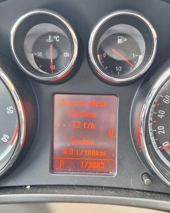 Opel Insignia cena 27000 przebieg: 174000, rok produkcji 2009 z Żywiec małe 466